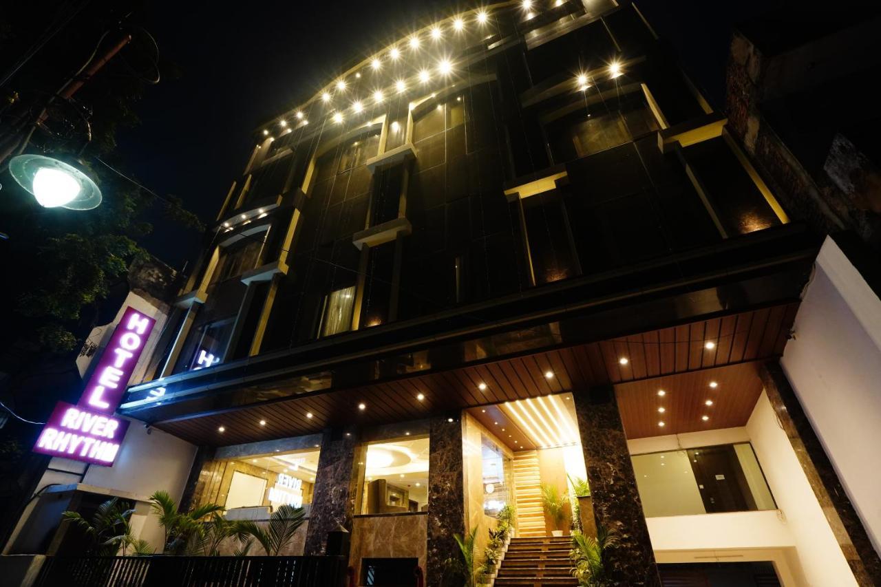 Hotel River Rhythm Assi Ghat Varanasi Esterno foto
