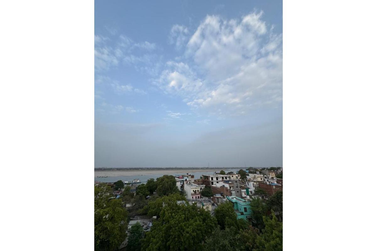 Hotel River Rhythm Assi Ghat Varanasi Esterno foto