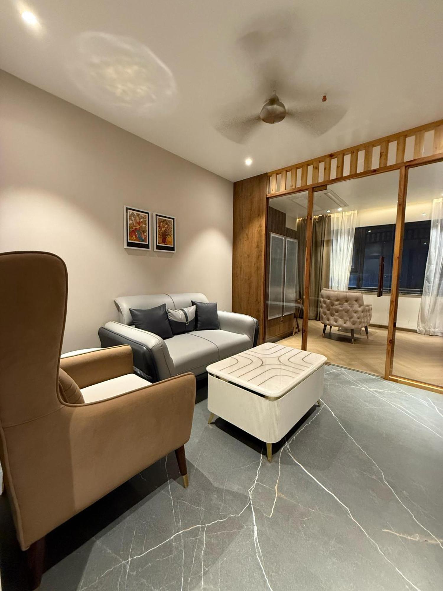 Hotel River Rhythm Assi Ghat Varanasi Esterno foto